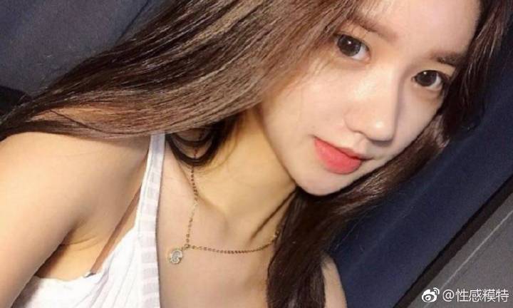 湖北荆州：百年商埠码头暑期“夜经济”升温